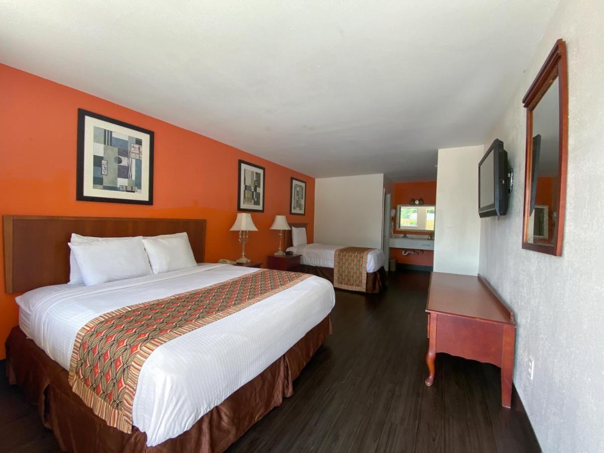 Royal Inn Richmond Hill- Savannah I-95 Экстерьер фото