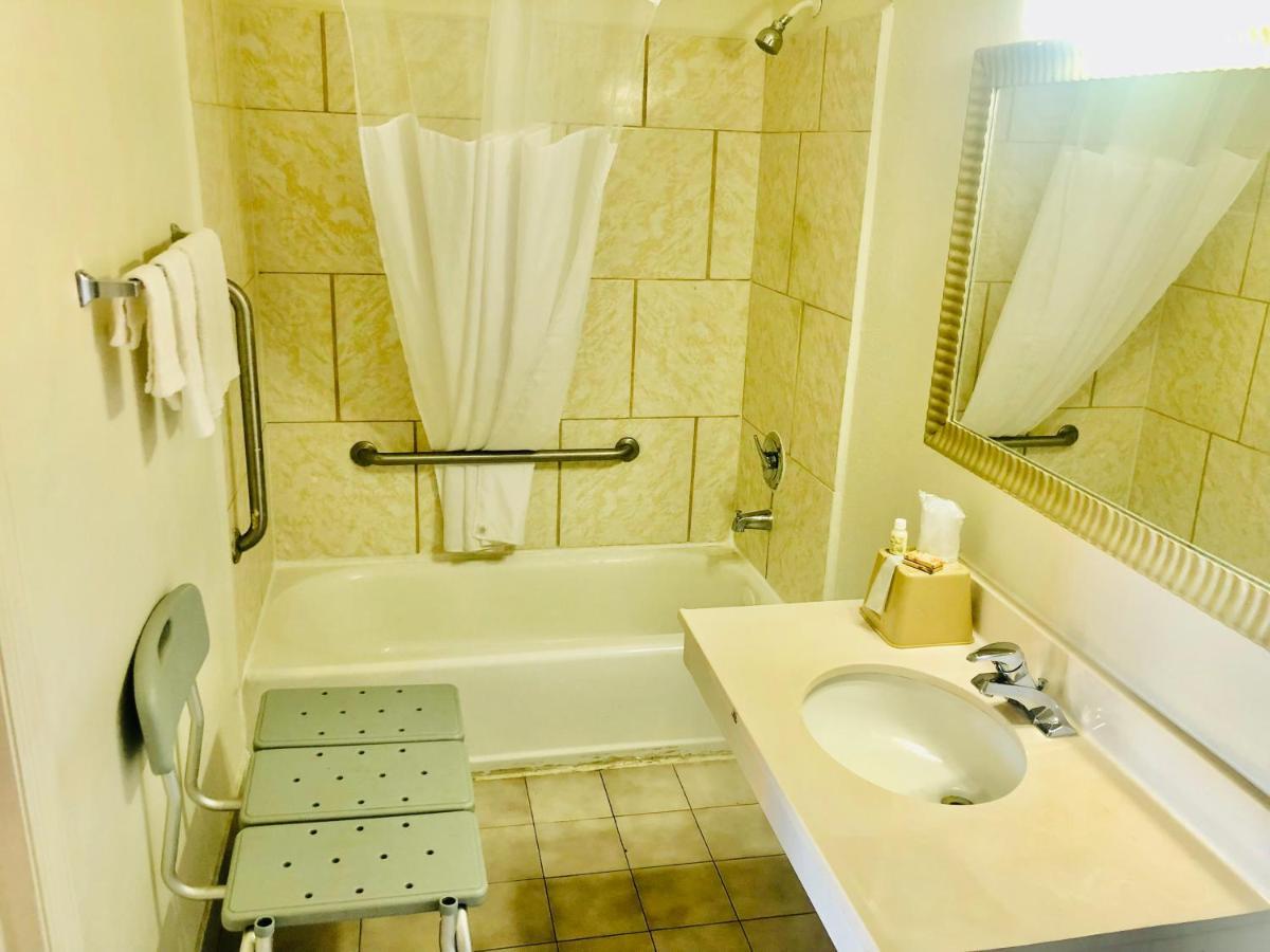 Royal Inn Richmond Hill- Savannah I-95 Экстерьер фото