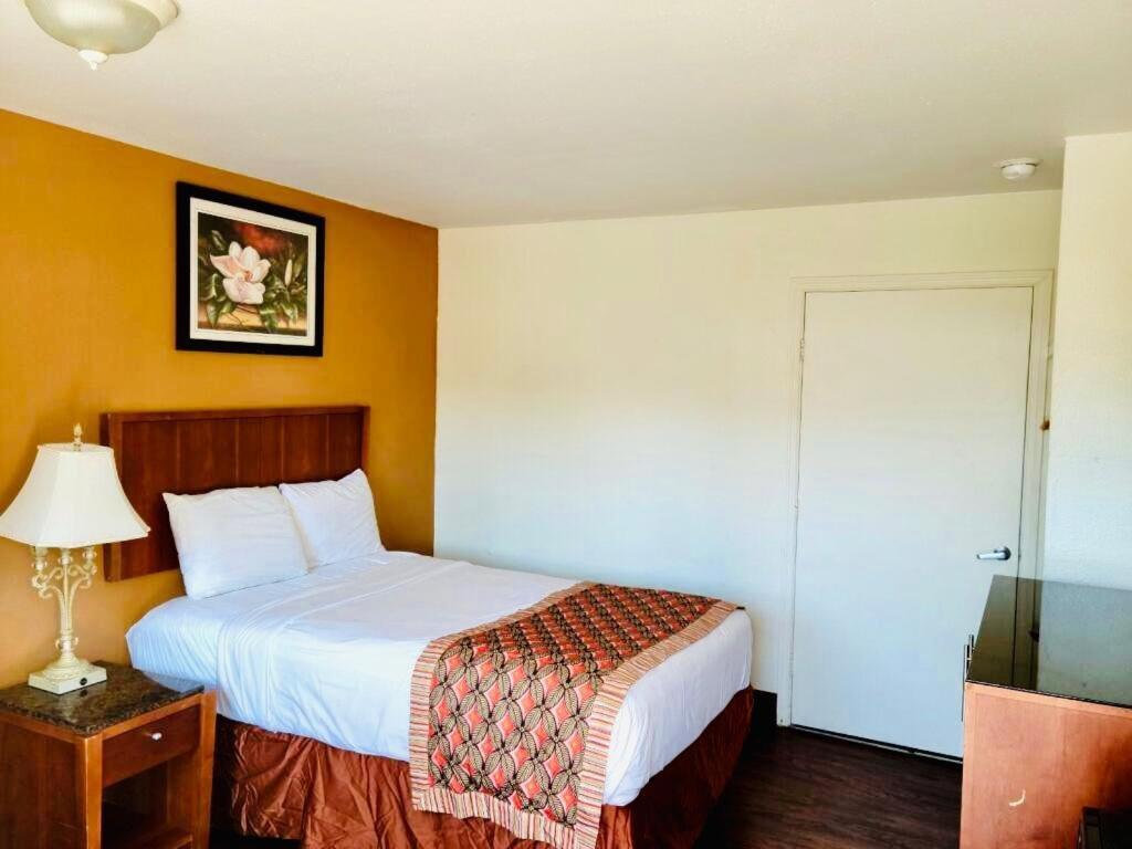 Royal Inn Richmond Hill- Savannah I-95 Экстерьер фото
